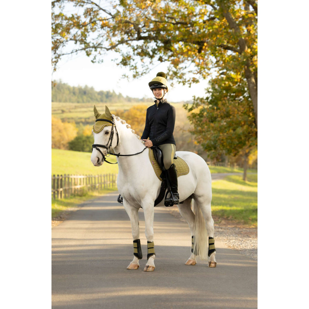 LeMieux Tapis de Selle Suede Square Polyvalence Gooseberry