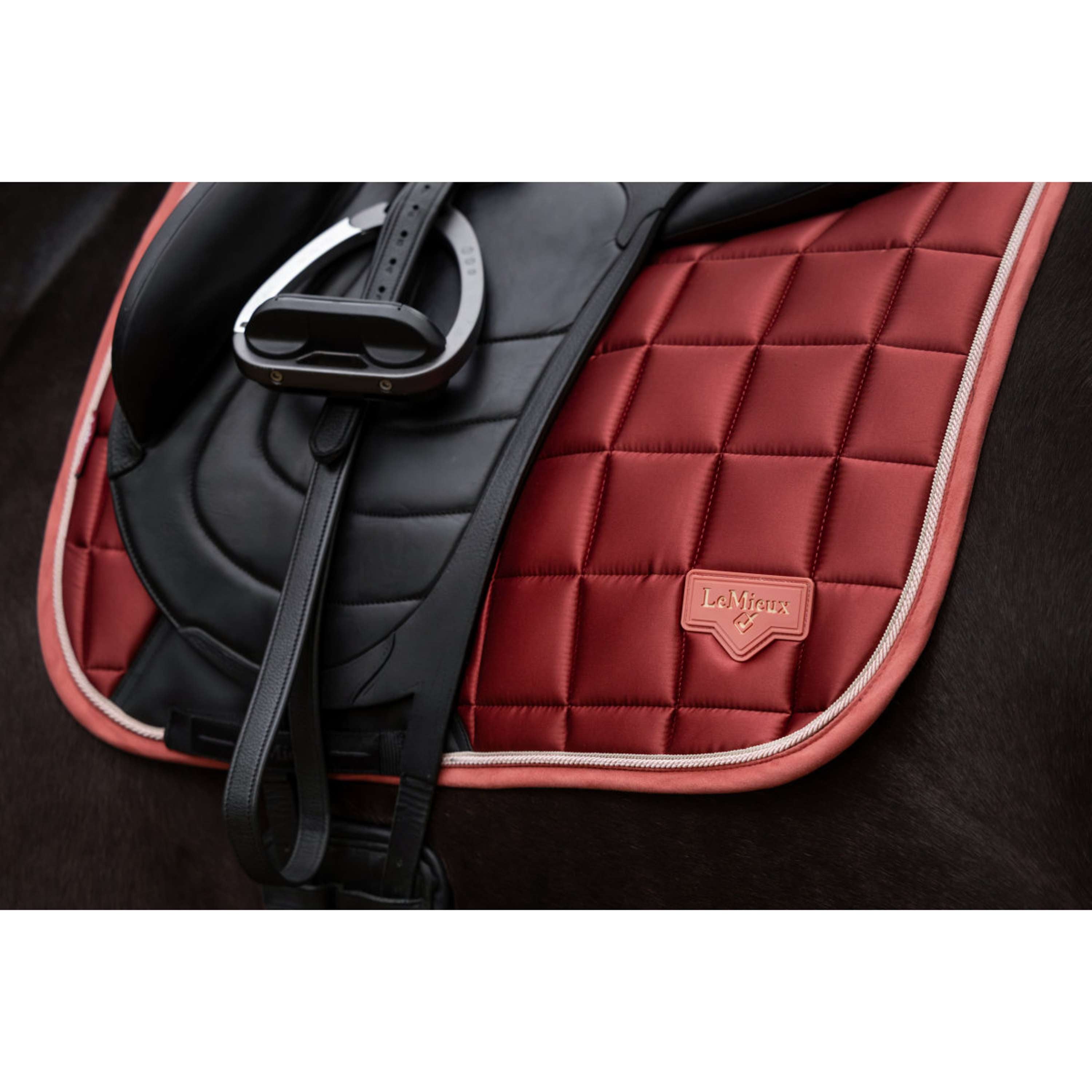 LeMieux Tapis de Selle Loire Classic Square Dressage Russet