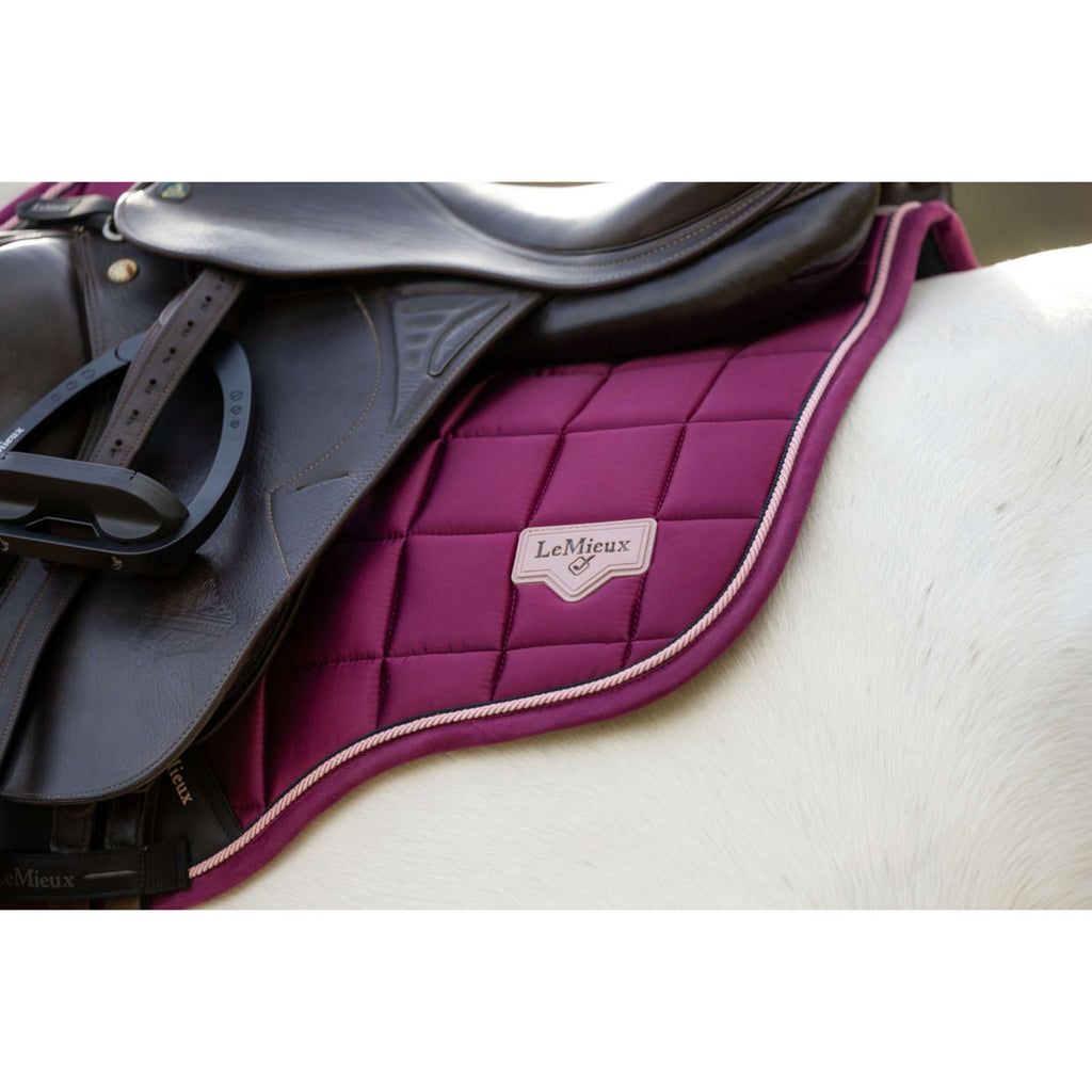 LeMieux Tapis de Selle Loire Classic Square Polyvalence Blackberry