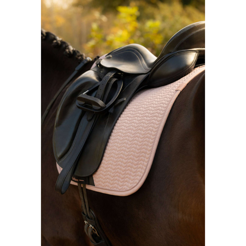 LeMieux Tapis de Selle Essence Dressage Wild Rose