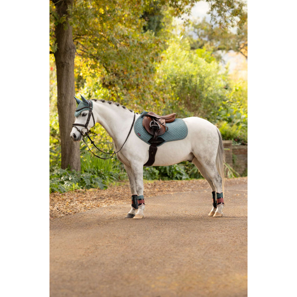 LeMieux Tapis de Selle Suede Square de Saut Aloe