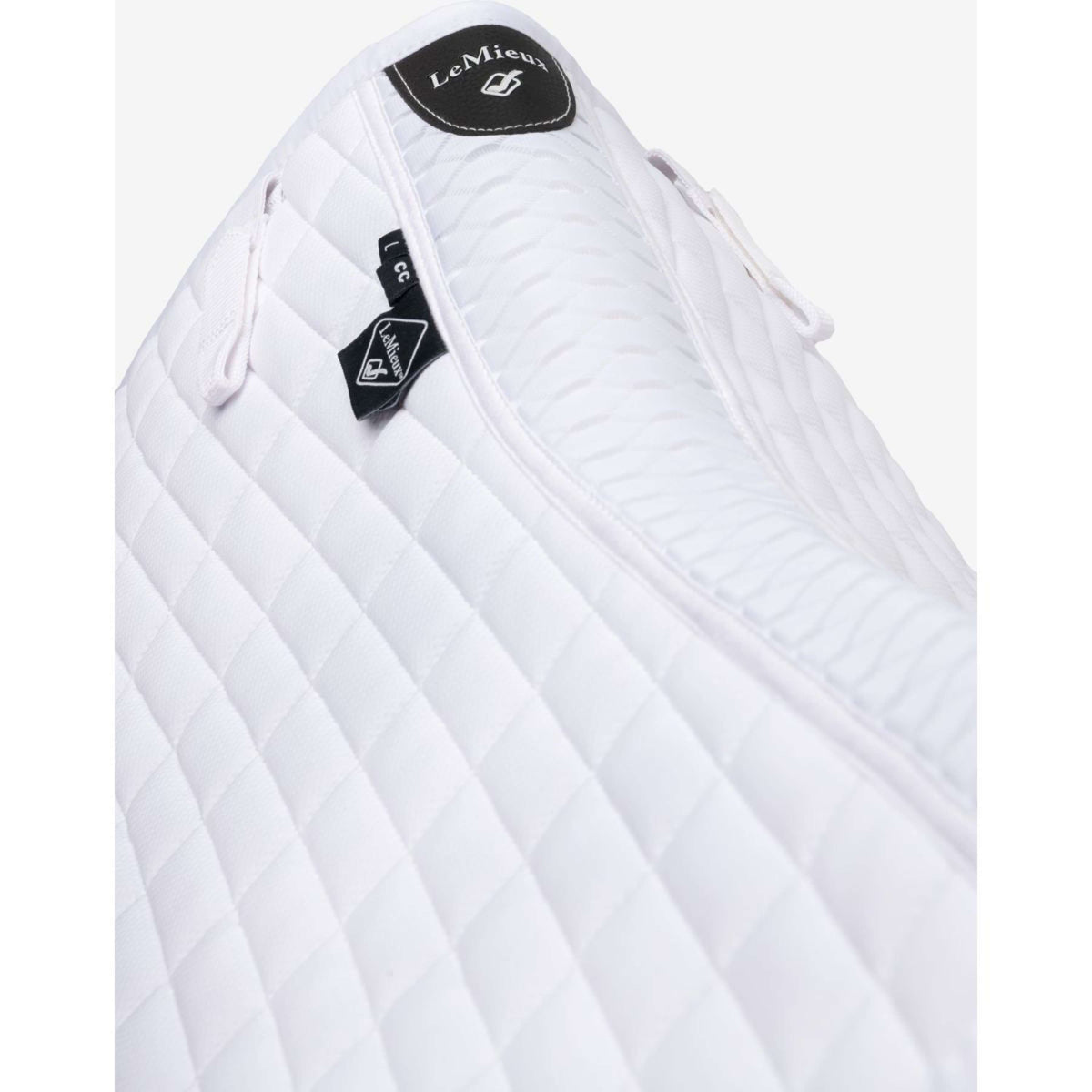 LeMieux Tapis de Selle Self-Cool Square Arctic Close Contact Blanc