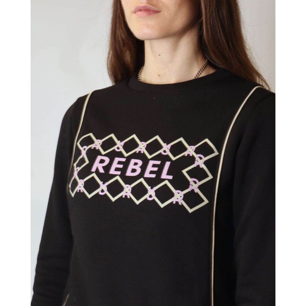 Rebel Pull AO Printed Noir