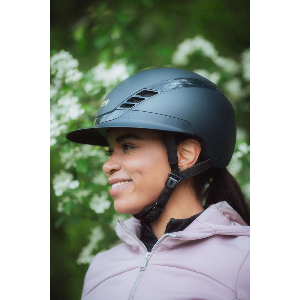 Pikeur Bombe AirLuxe Pure Visière longue Midnight Blue