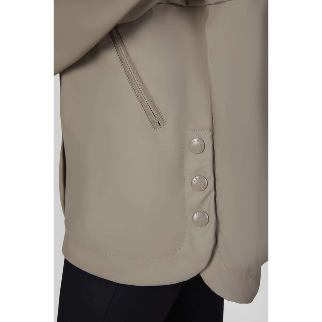 Pikeur Imperméable Cape Athleisure AW26 Mocha Cream