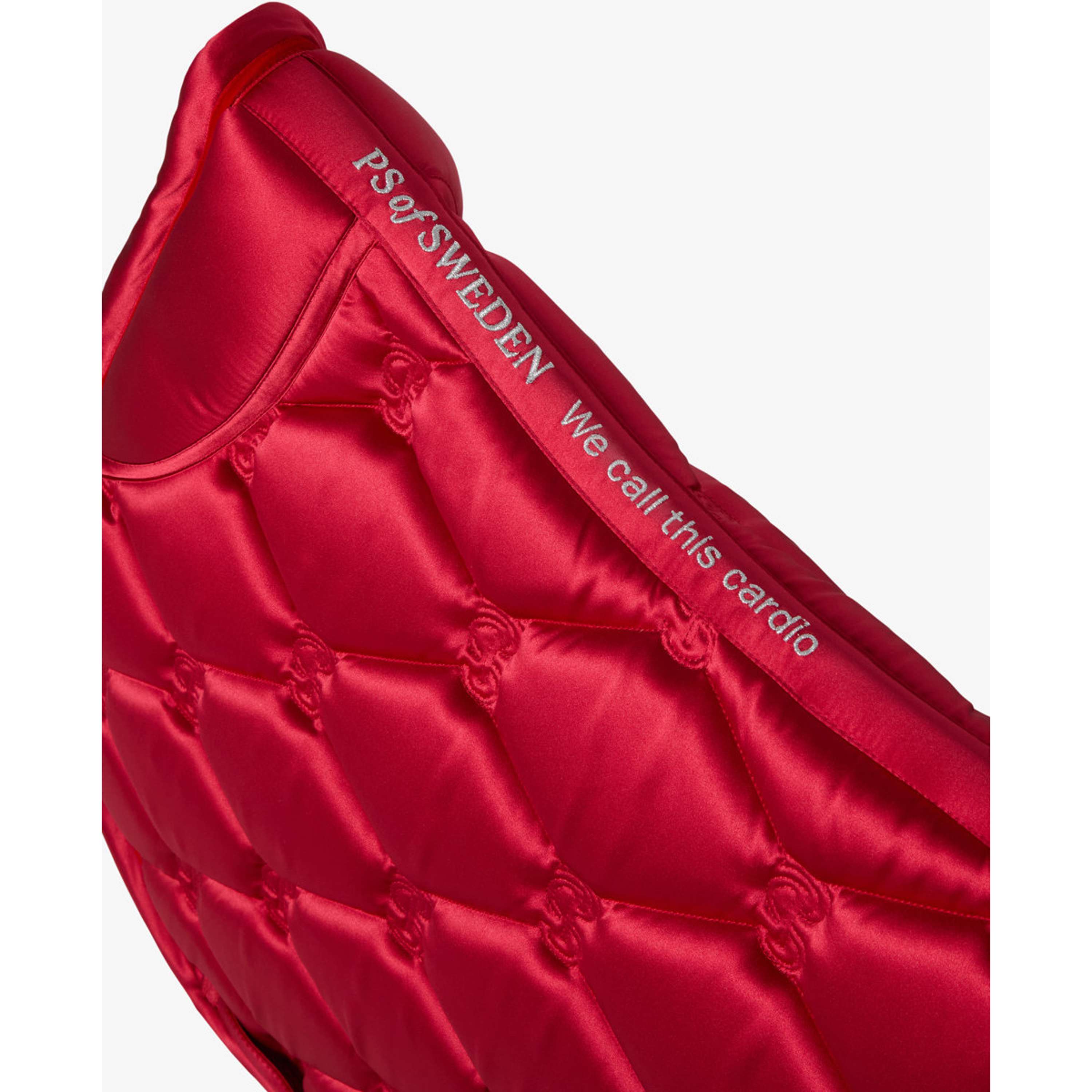 PS of Sweden Tapis de Selle Ruffle de Saut Cranberry Red