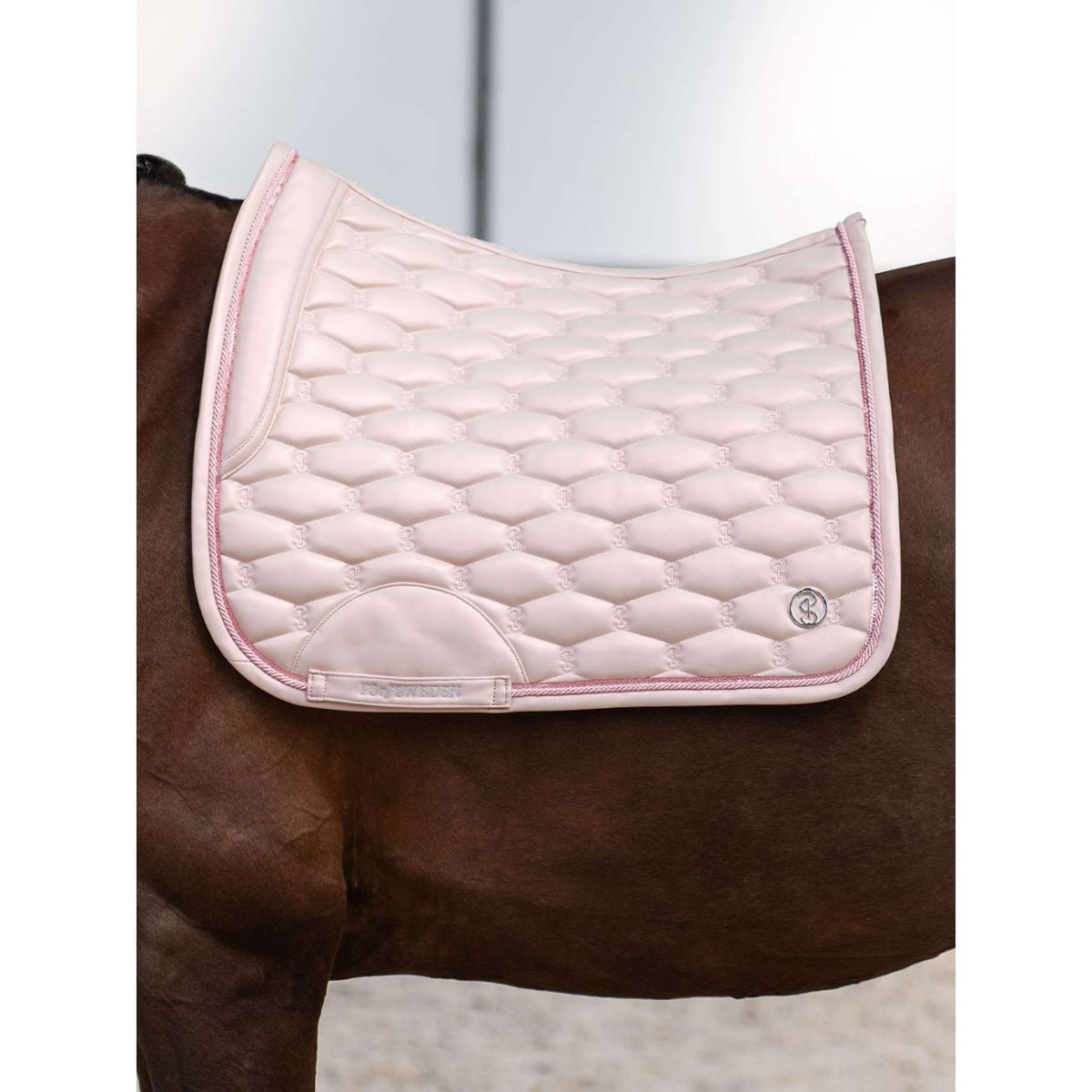 PS of Sweden Tapis de Selle Dazzling Metallic Dressage Marshmallow Pink