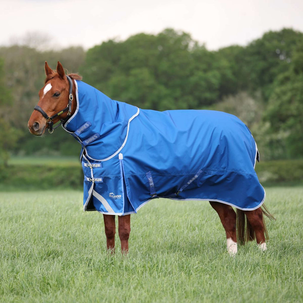 Highlander Original by Shires Couverture d'Hiver Turnout 200g avec Couvre-cou Bleu