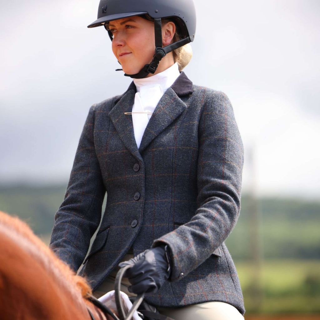 Aubrion by Shires Veste de Concours Saratoga Juniper Navy Check
