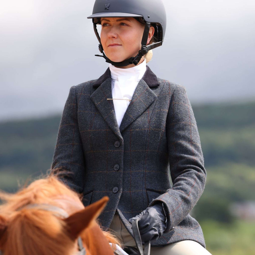 Aubrion by Shires Veste de Concours Saratoga Juniper Navy Check