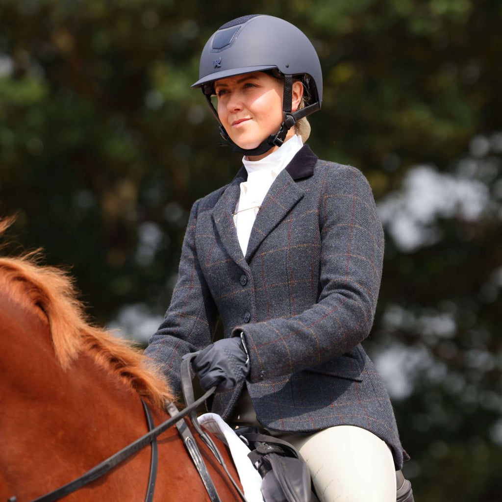 Aubrion by Shires Veste de Concours Saratoga Juniper Navy Check