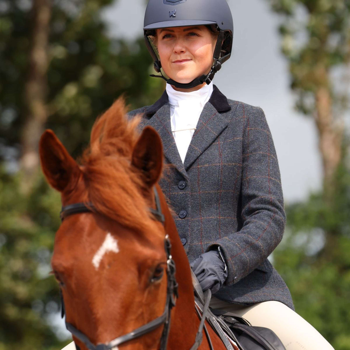 Aubrion by Shires Veste de Concours Saratoga Juniper Navy Check