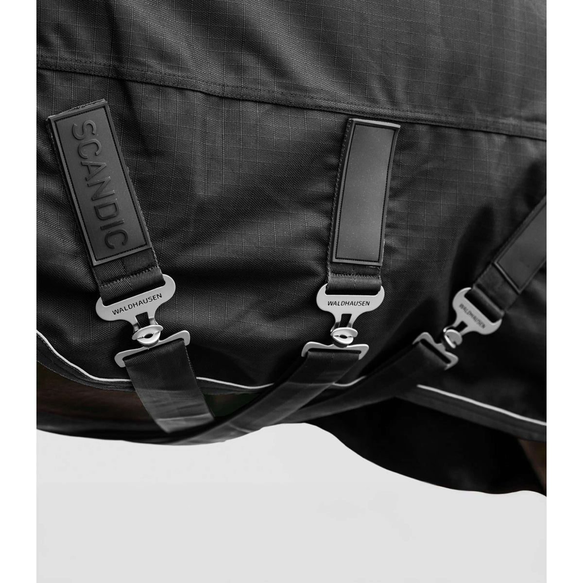 Waldhausen Couverture d'Extérieur Scandic Multi-Layer 100/250g Noir