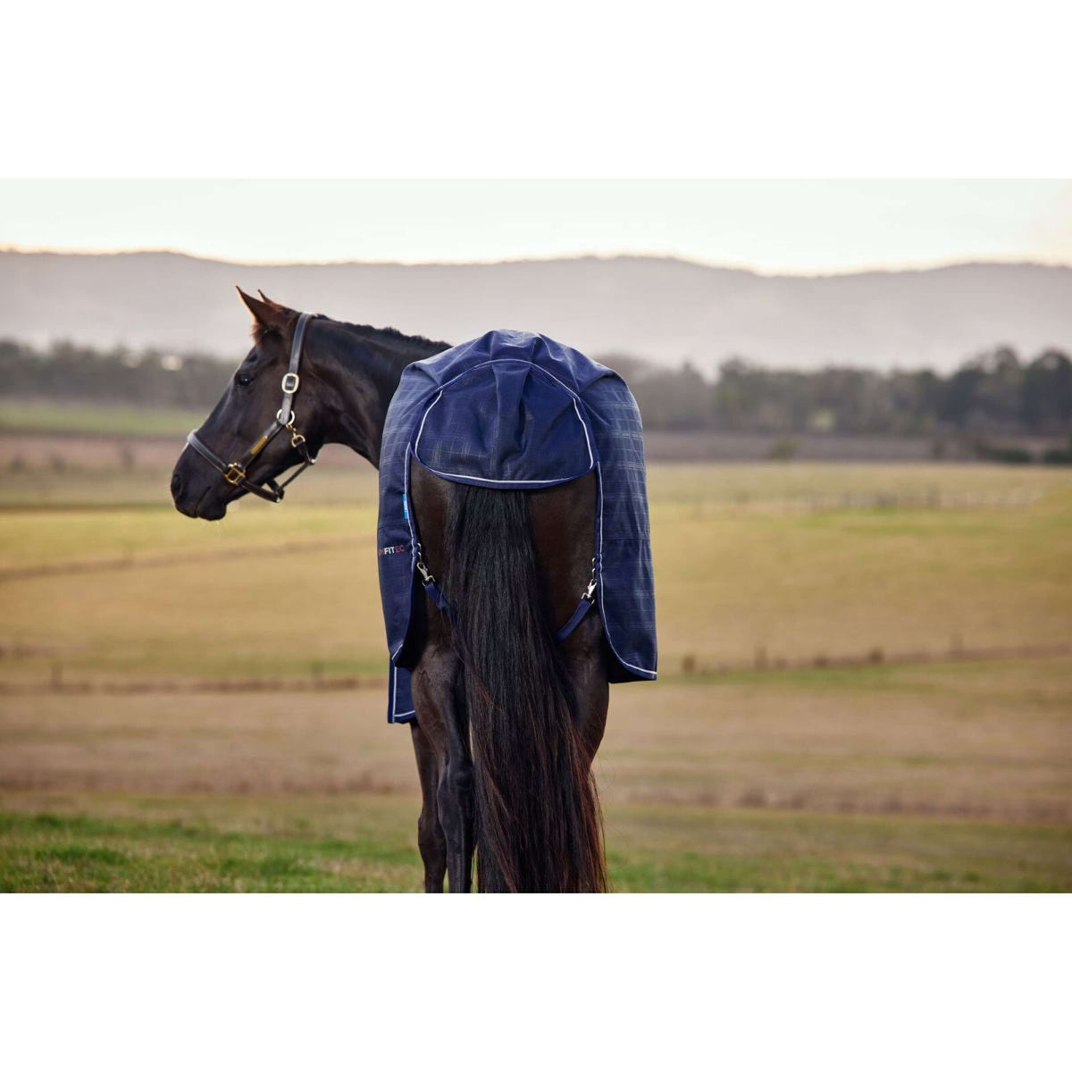 WeatherBeeta ComFiTec Prelim Turnout 220g Navy Embossed Plaid