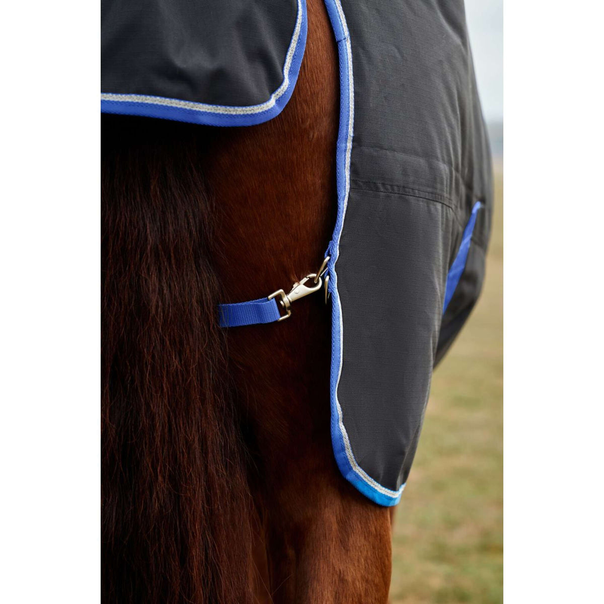 WeatherBeeta ComFiTec Tyro Turnout Standard Neck 220g Noir/Cobalt