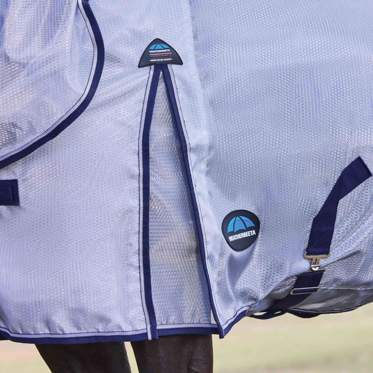 WeatherBeeta Couverture Anti-Mouches ComFiTec Hexi Combo Silver/Navy/White